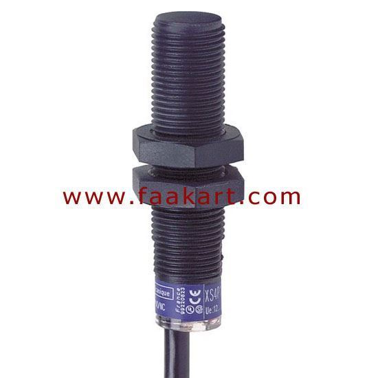 Picture of XS4P12PA370 Telemecanique inductive sensor